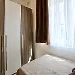 Sea Side Modern 2 Bedroom Apartment In The Heart Of Qawra Bugibba *