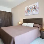 Sea Side Modern 2 Bedroom Apartment In The Heart Of Qawra Bugibba * San Pawl il-Baħar
