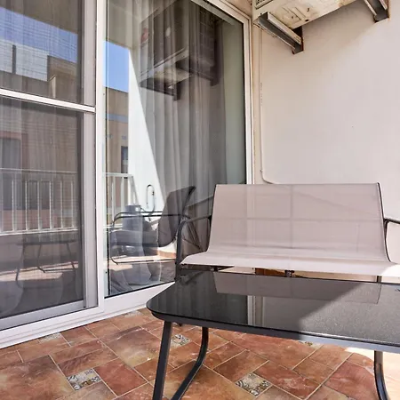 Modern Sea Side 2 Bedroom In The Heart Of Qawra شقة خليج سانت بول